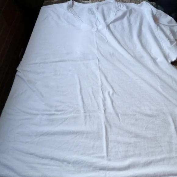 3 Pack Fruit Of the Loom Men's White V Neck Tee Shirts Size 3XL - Picture 6 of 6